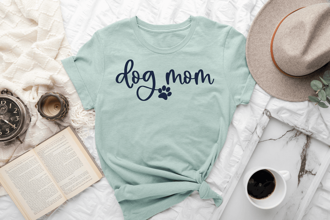 Dog Mom Short Sleeve Shirt